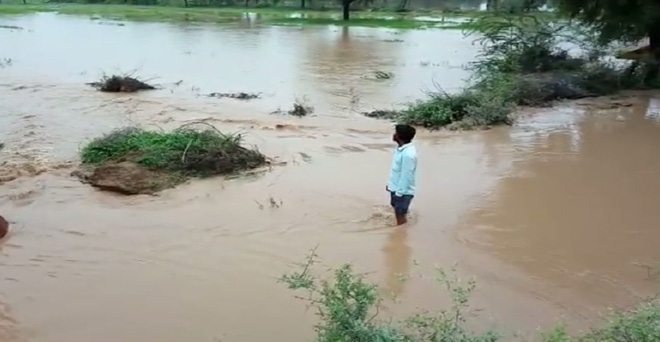 बिहार, उत्तरी बंगाल, सिक्किम और गुजरात के कई हिस्सों में भारी बारिश का अनुमान