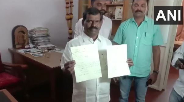 कर्नाटक चुनाव: टिकट नहीं मिलने से नाराज भाजपा विधायक कुमारस्वामी ने पार्टी छोड़ी