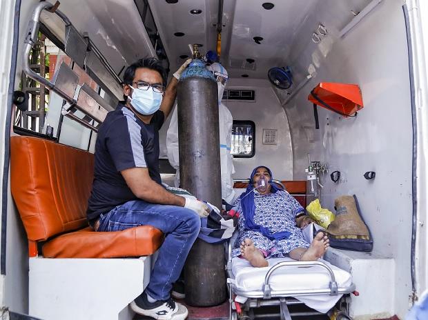 ऑक्सीजन बिना दम तोड़ती जिंदगियां, हरियाणा के अस्पतालों में 24 घंटे में 19 मरीजों ने गंवाई जान