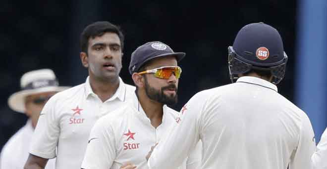 सत्र के अंत में टेस्ट में नंबर एक टीम बन सकता है भारत : धोनी