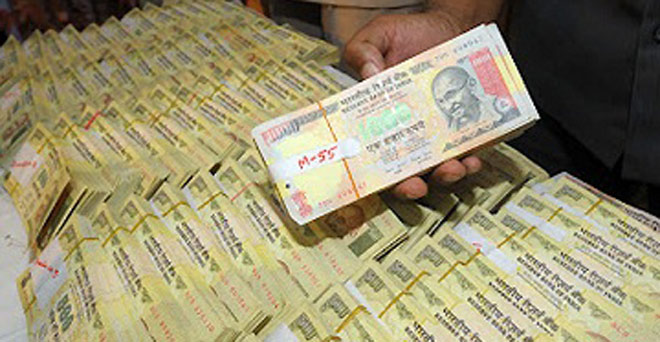 स्विस बैंकों में भारतीयों का जमा धन 10 प्रतिशत घटा