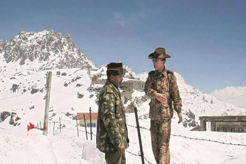 सिक्किम में चीन की घुसपैठ की कोशिश, झड़प में भारत के 4 और चीन के 20 सैनिक घायल