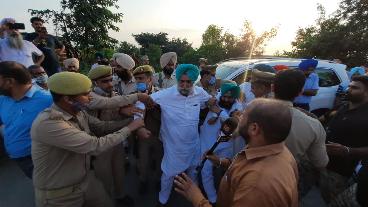 पंजाब के उप-मुख्यमंत्री सुखजिन्दर सिंह रंधावा और 7 विधायकों को उत्तर प्रदेश पुलिस ने हिरासत में लिया
