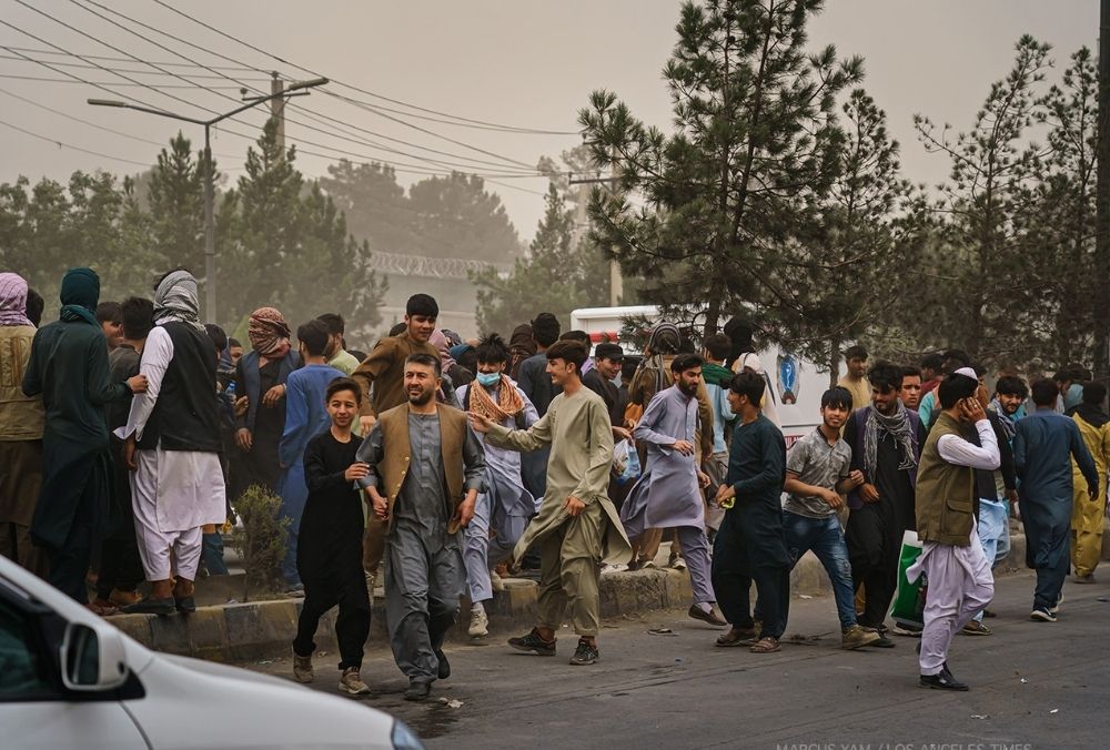 अफगानिस्तान में झंडे को लेकर प्रदर्शन, तालिबान ने बरसाईं गोलियां