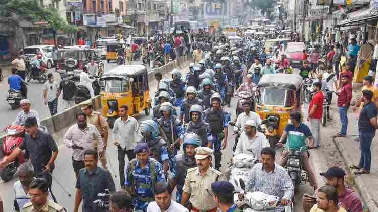 महाराष्ट्र में एक जुलूस में लगे कथित तौर पर ‘सर तन से जुदा’ जैसे नारे, 2 लोग गिरफ्तार और 7 वांछित