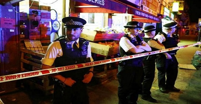 लंदन में मस्जिद से नमाजियों पर चढ़ाई गाड़ी, एक की मौत, आतंकी हमले की आशंका