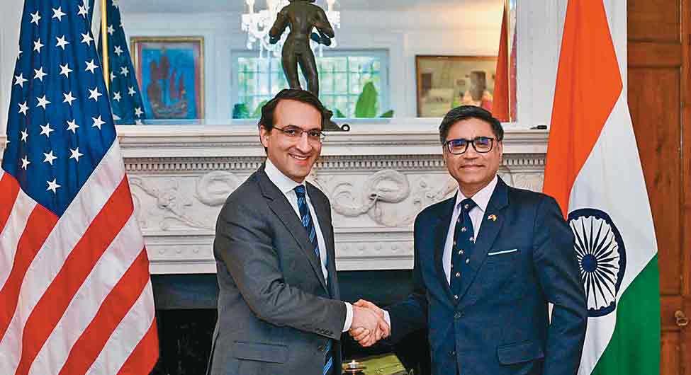 ग्रे लिस्ट पर दबाव डालने के लिए विदेश सचिव विक्रम मिसरी (दाएं) वॉशिंगटन में हैं। इसके लिए अमेरिका की सहमति बेहद जरूरी होगी