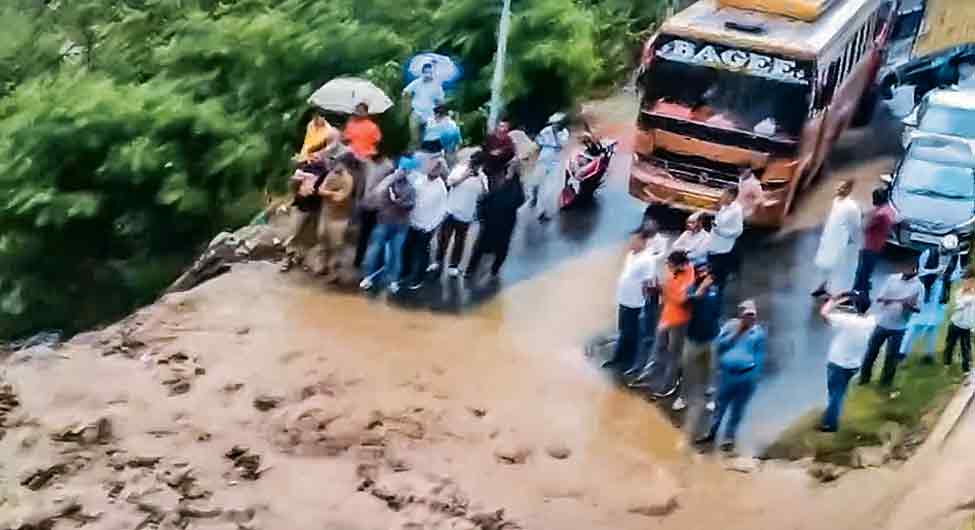 भूस्खलनः जम्मू के डोडा में भूस्खलन, 26 जून