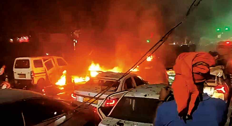 विस्फोट के वक्त का नजारा विस्फोट के वक्त का नजारा