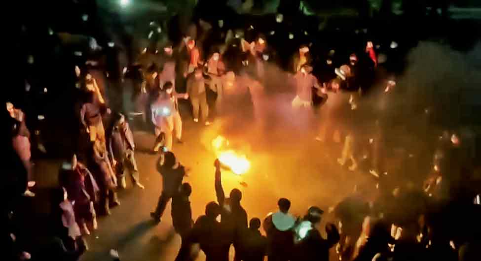 तैयारी नईः ईरान में सड़कों पर सरकार विरोधी प्रदर्शन तैयारी नईः ईरान में सड़कों पर सरकार विरोधी प्रदर्शन