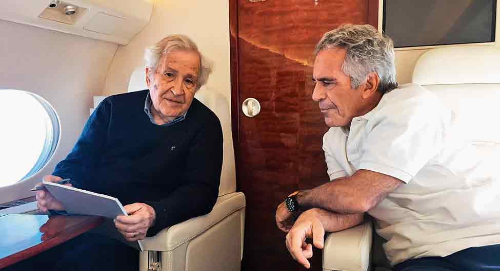 एपस्टीन भाषाविद तथा राजनीतिक टिप्पणीकार नोम चोम्स्की के साथ