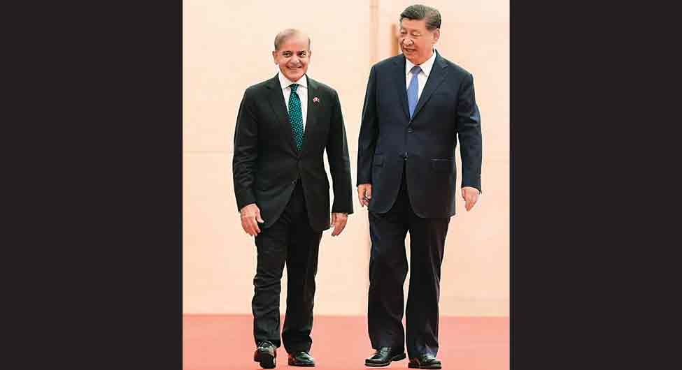 आवरण कथा/सरहदी मोर्चेः एक ढीठ तो दूसरा दबंग