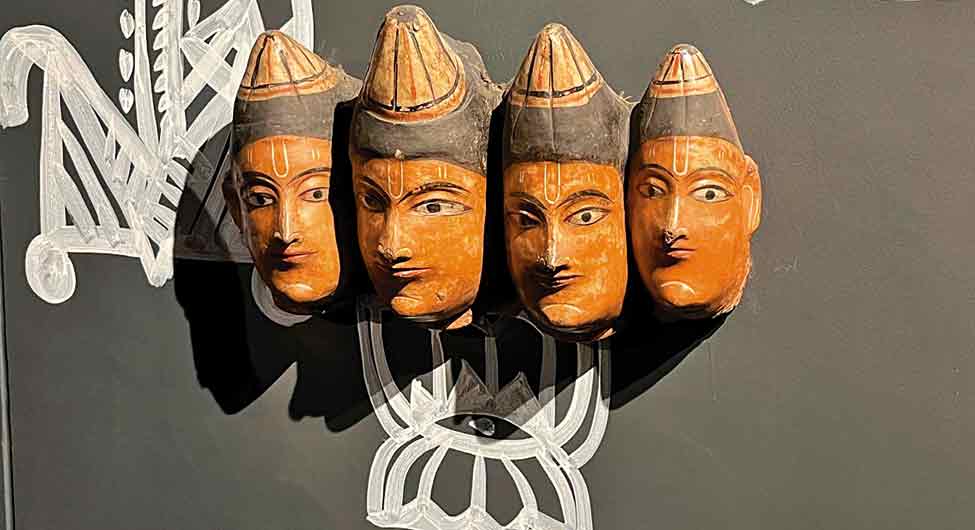 कला: मुखौटों की एशियाई विरासत