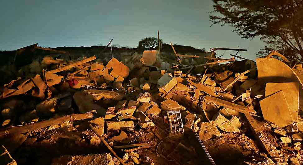 कर्नाटकः उत्तर का बुलडोजर, दक्षिण की ओर