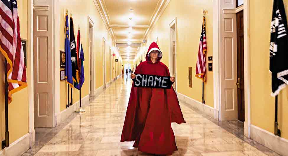 आवरण कथा/व्यापक नेटवर्क: फाइलों में तूफान