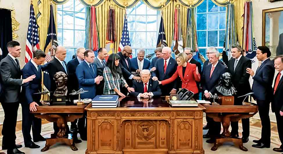 पश्चिम एशिया जंग/अजूबे दावेः दैवीय दावों का हवाला