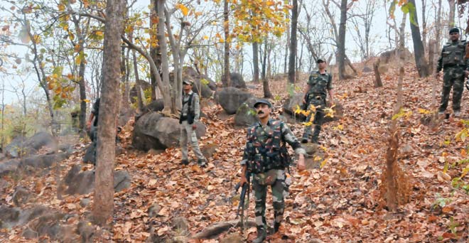 बालाघाट में फिर पैर पसारते नक्सली