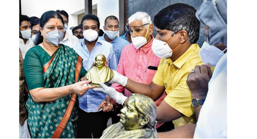 तमिलनाडु : चिन्नमा चर्चा के पेचोखम