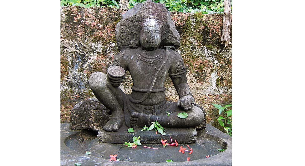 आस्‍थाः कुन्नूर मंदिर में भगवान अय्यपा की मूर्ति