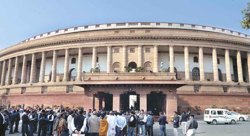 चिंताजनक रुझानः संसद में जनहित के मुद्दों पर बहस के माहौल में लगातार गिरावट दिखी है
